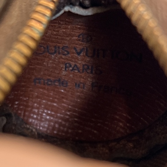 Louis Vuitton bag - Picture 9 of 11